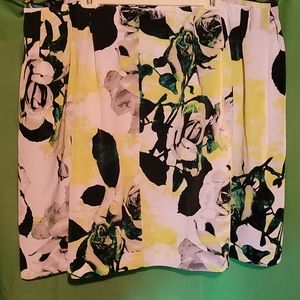Worthington Flirty plus size skirt